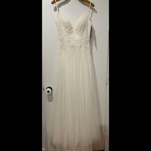 Alfred Angelo Cream Sweetheart Wedding Gown